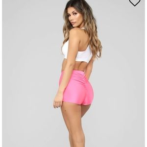 Fashion nova pink shorts